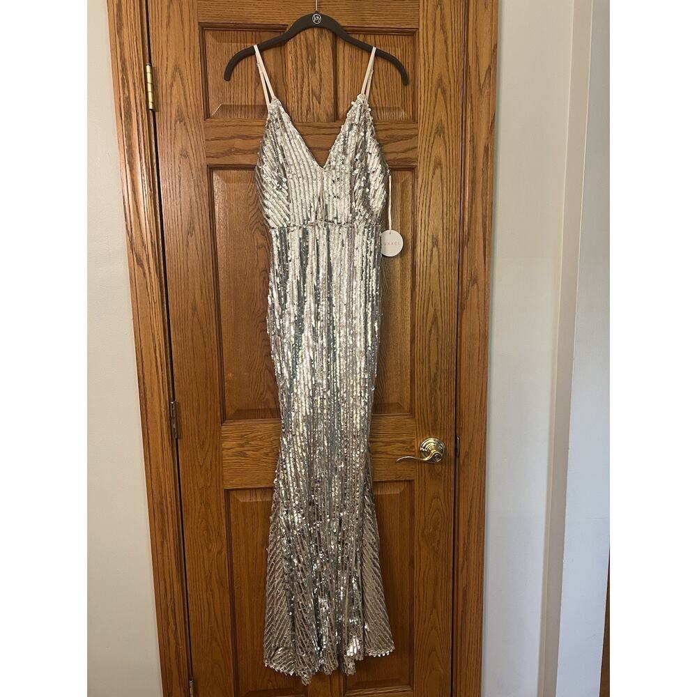 Luxxel Nude Sequin Spaghetti Strap Gown Sz M Prom Formal Evening Mermaid Dress